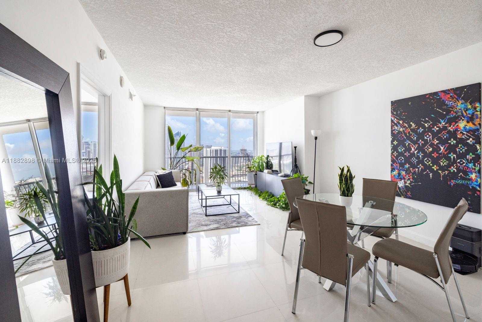 Small Image of 1750 NORTH BAYSHORE DR #4312, Miami Number 5
