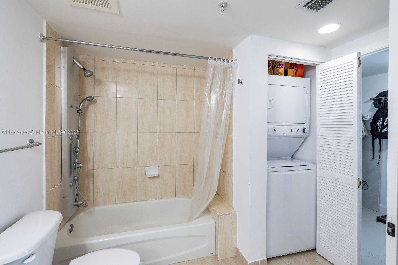Small Image of 1750 NORTH BAYSHORE DR #4312, Miami Number 8