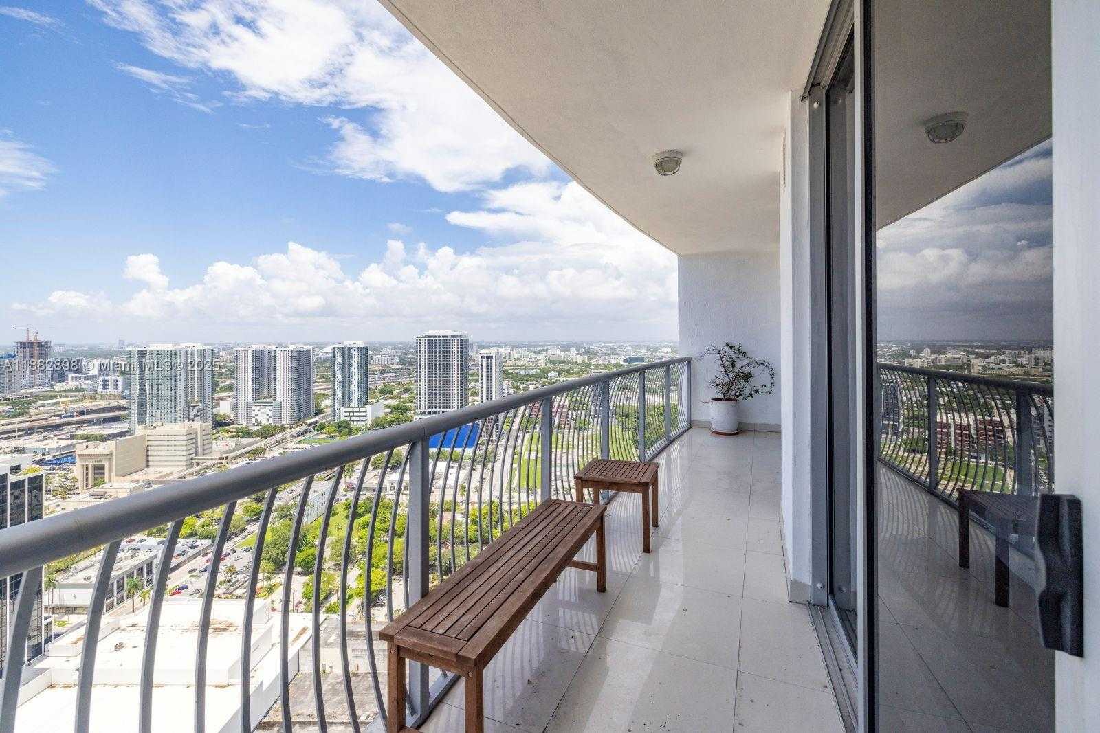 Small Image of 1750 NORTH BAYSHORE DR #4312, Miami Number 9