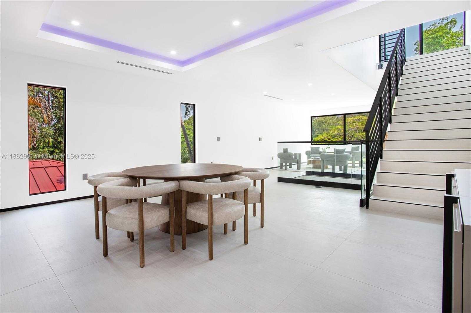 Small Image of 420 SOUTH WEST 15TH RD #420, Miami Number 10