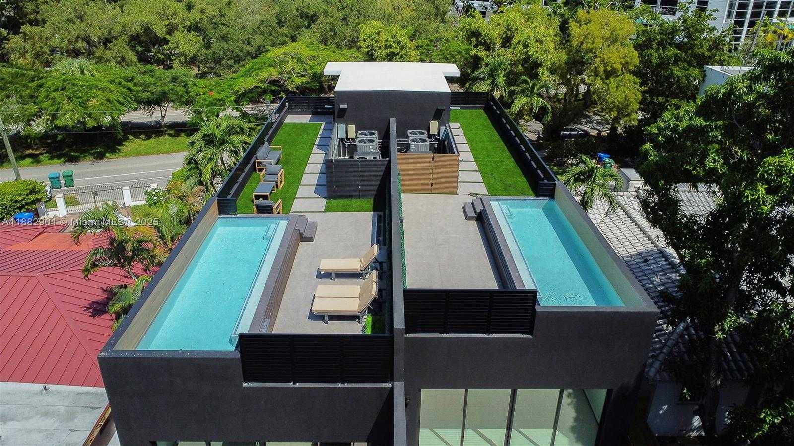Small Image of 420 SOUTH WEST 15TH RD #420, Miami Number 85
