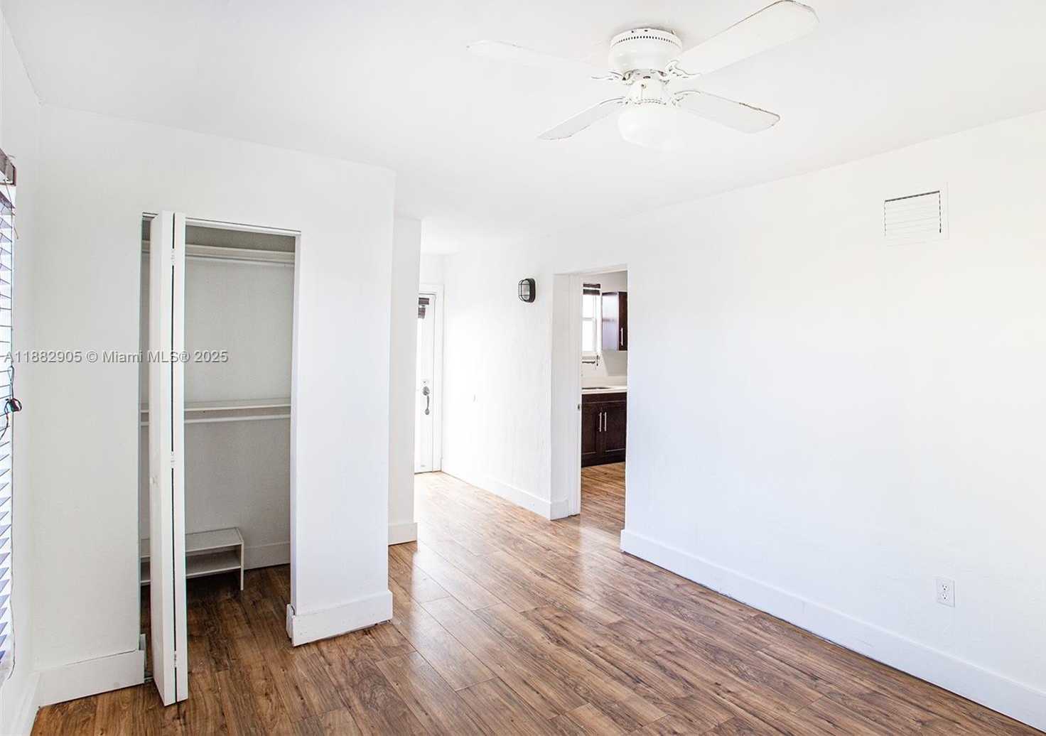 Small Image of 1022 SOUTH WEST 3RD AVE, Miami Number 15