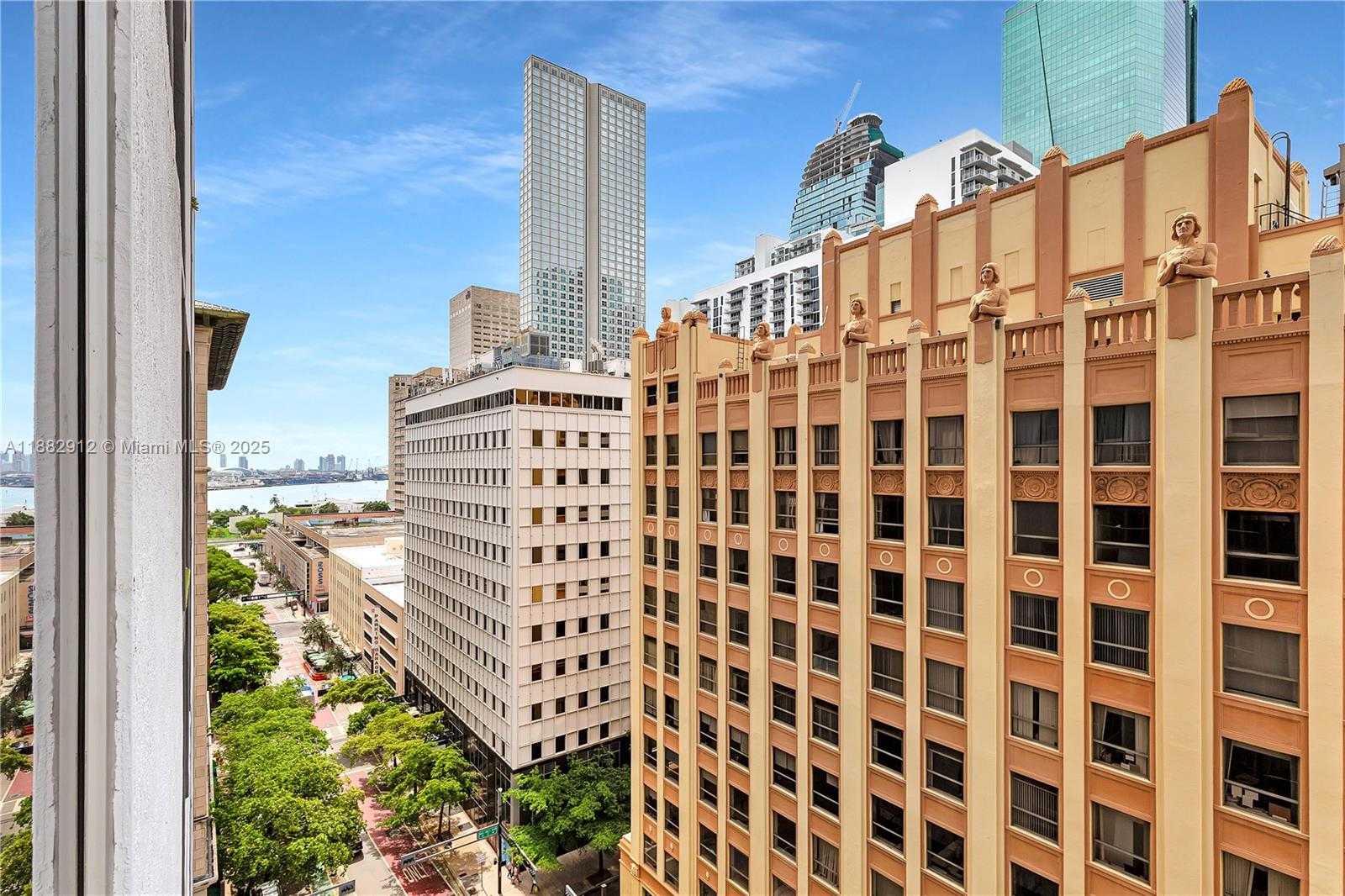 Small Image of 151 SOUTH EAST 1ST ST #1107, Miami Number 10