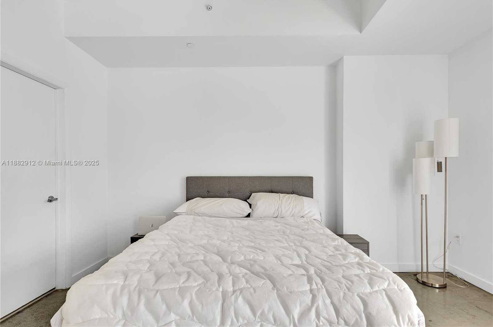 Small Image of 151 SOUTH EAST 1ST ST #1107, Miami Number 20