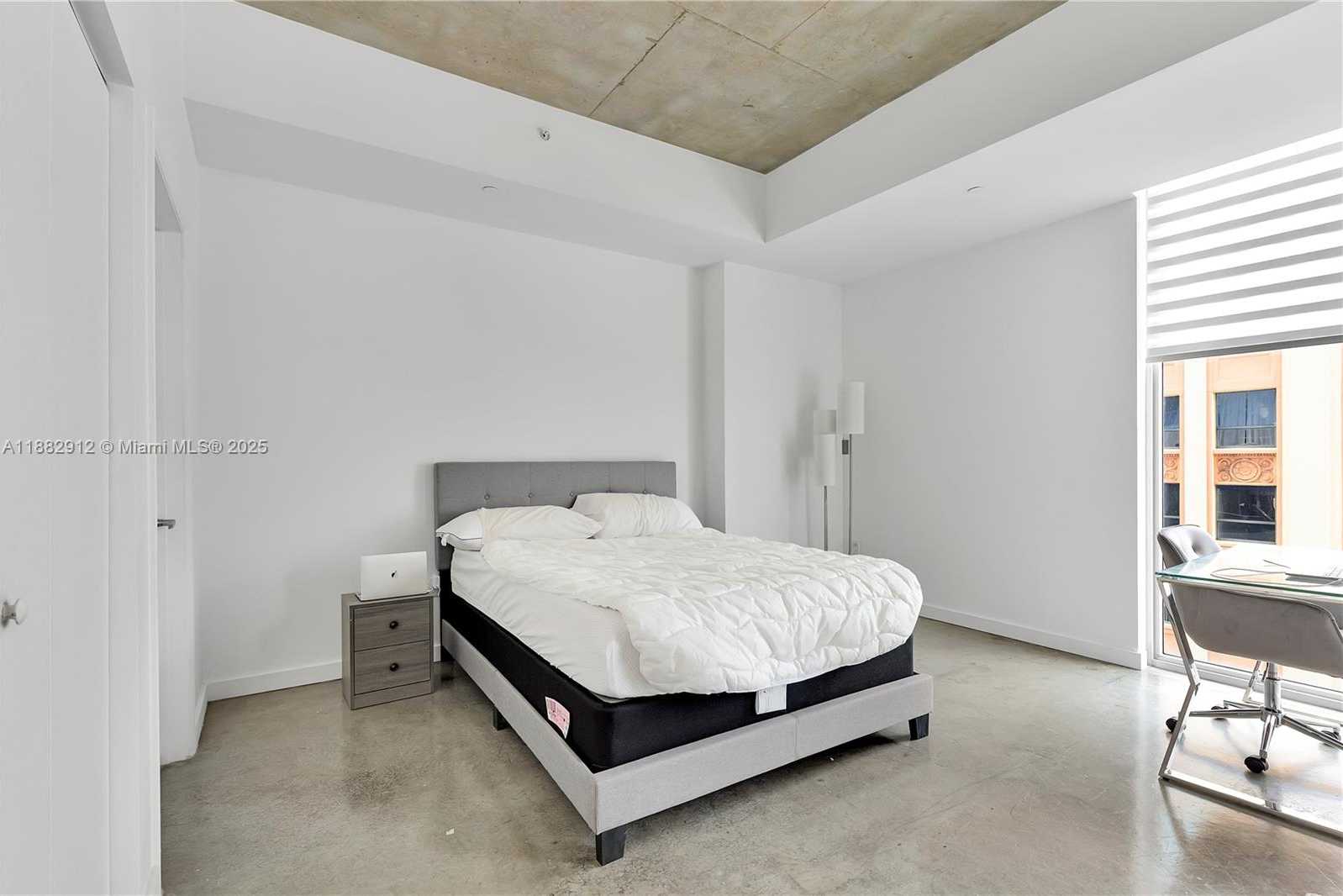 Small Image of 151 SOUTH EAST 1ST ST #1107, Miami Number 22