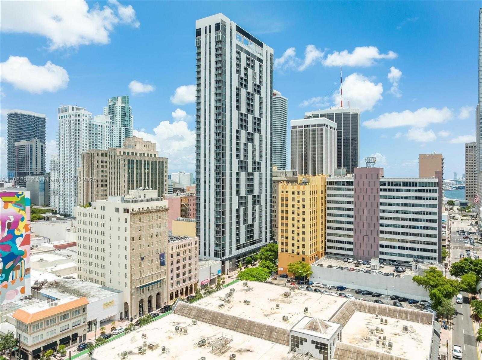 Small Image of 151 SOUTH EAST 1ST ST #1107, Miami Number 36