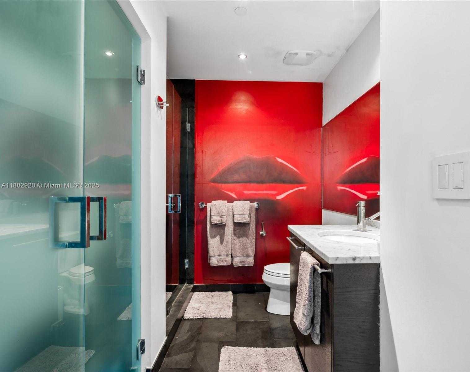 Small Image of 900 BISCAYNE BLVD #5507, Miami Number 24