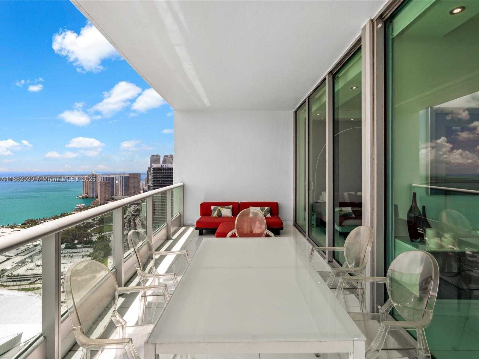 Small Image of 900 BISCAYNE BLVD #5507, Miami Number 4
