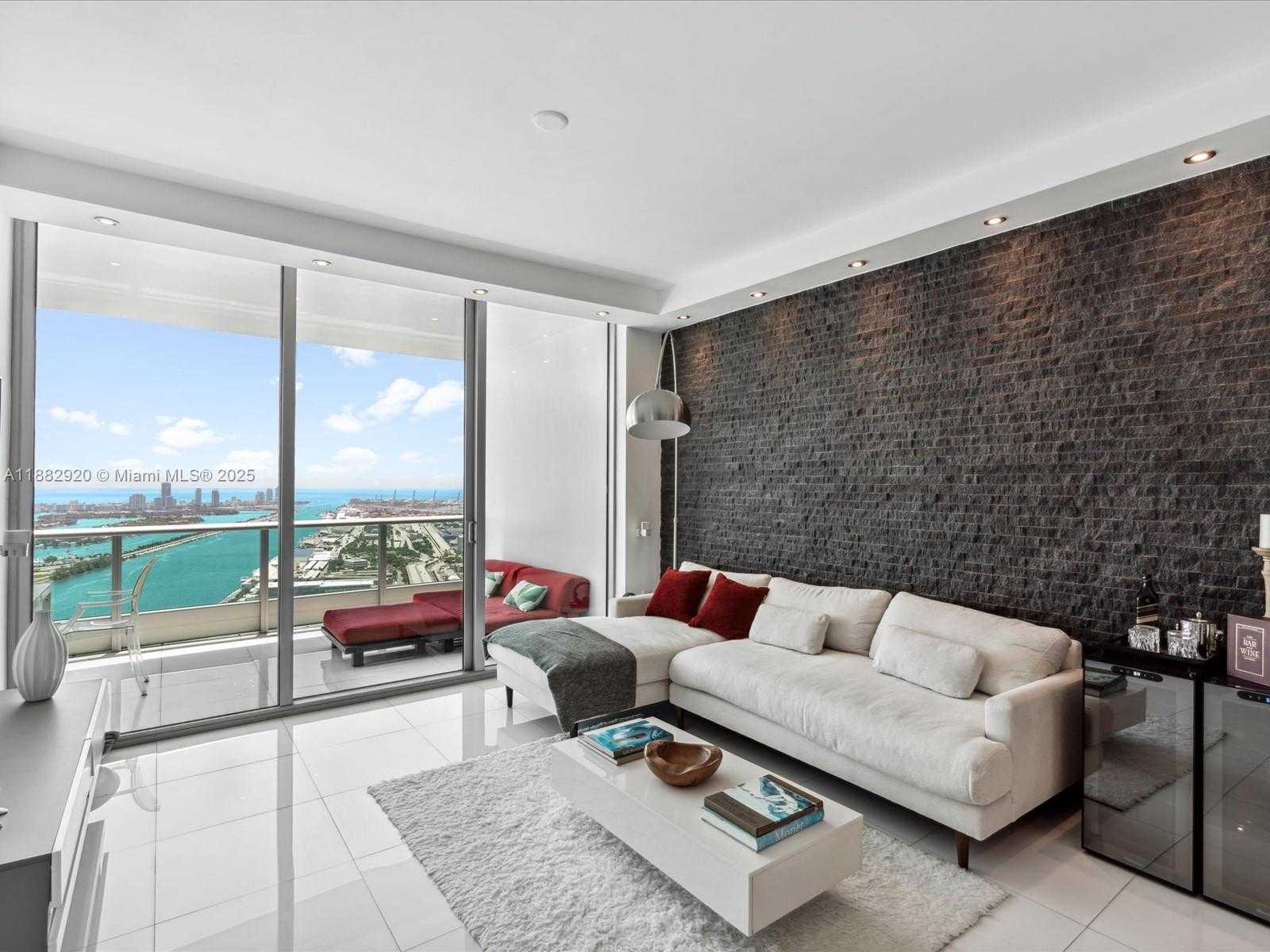 Small Image of 900 BISCAYNE BLVD #5507, Miami Number 9