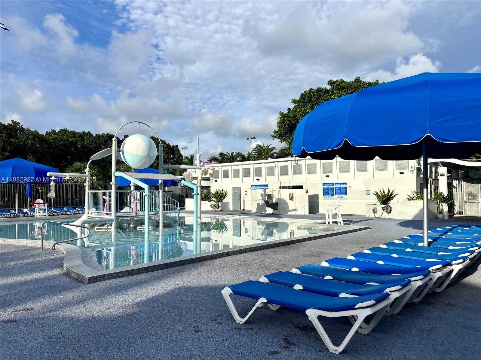 Small Image of 1000 MERIDIAN AVE #12, Miami Beach Number 21