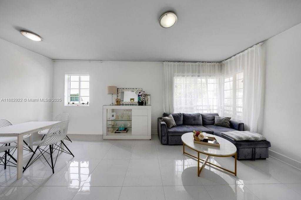Small Image of 1000 MERIDIAN AVE #12, Miami Beach Number 5