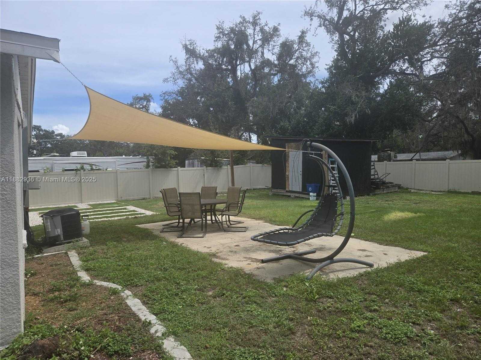 Small Image of 1601 EAST ANNONA AVE #n/a, Tampa Number 14