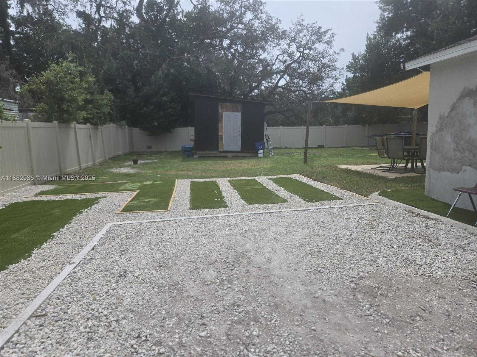 Small Image of 1601 EAST ANNONA AVE #n/a, Tampa Number 15
