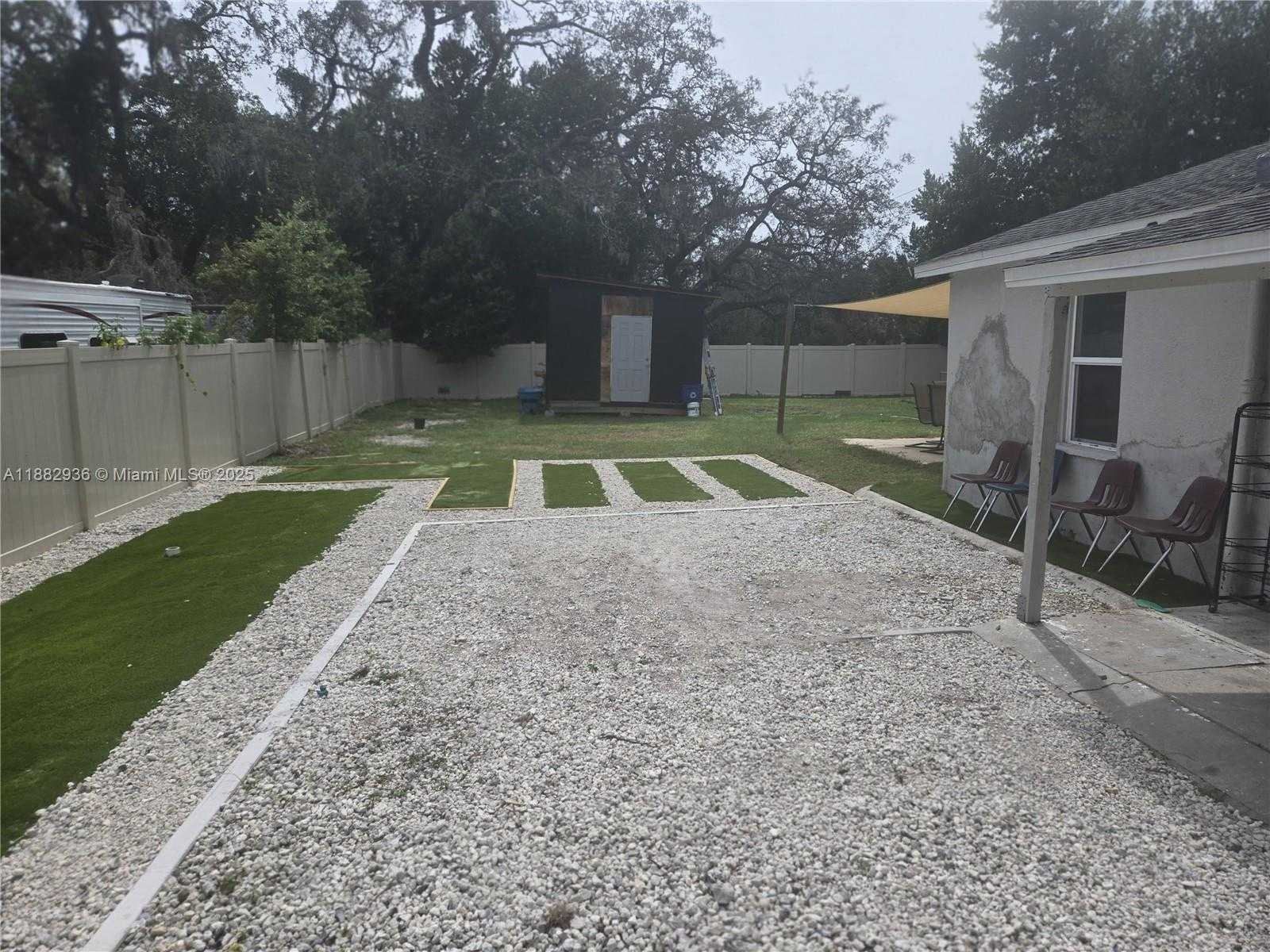 Small Image of 1601 EAST ANNONA AVE #n/a, Tampa Number 16