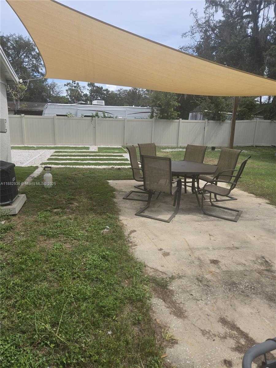 Small Image of 1601 EAST ANNONA AVE #n/a, Tampa Number 17