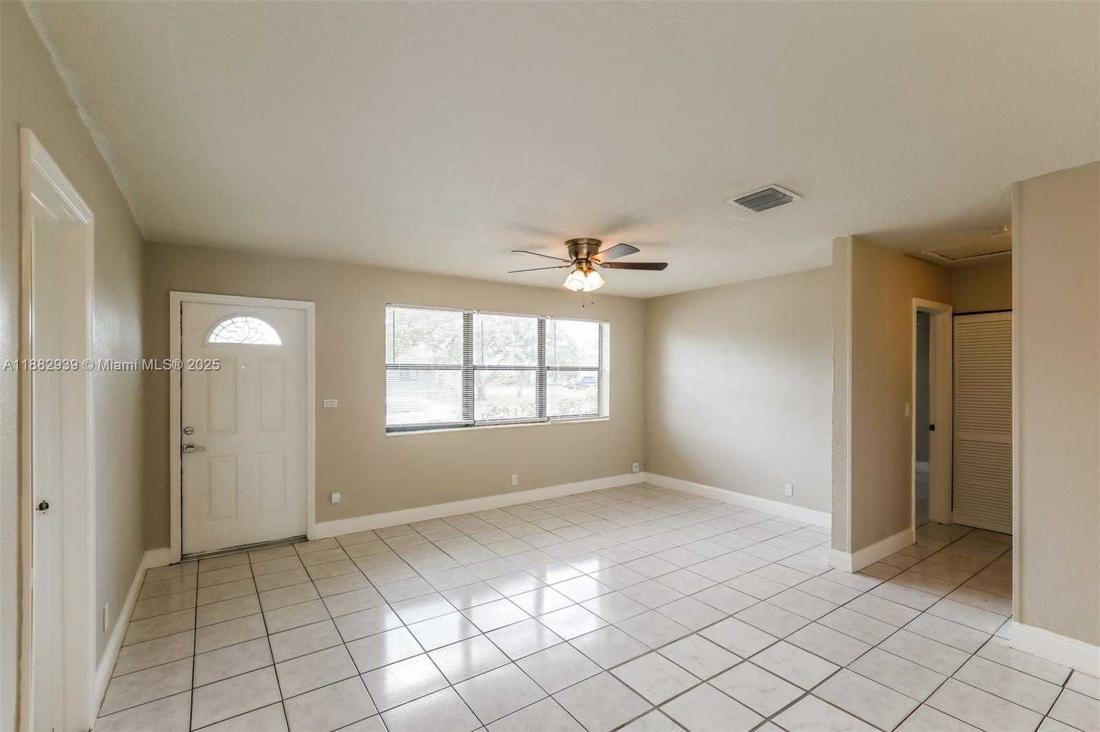 Small Image of 1500 NORTH WEST 43 ST, Oakland Park Number 3