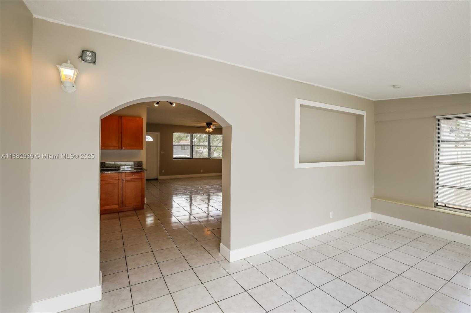 Small Image of 1500 NORTH WEST 43 ST, Oakland Park Number 6