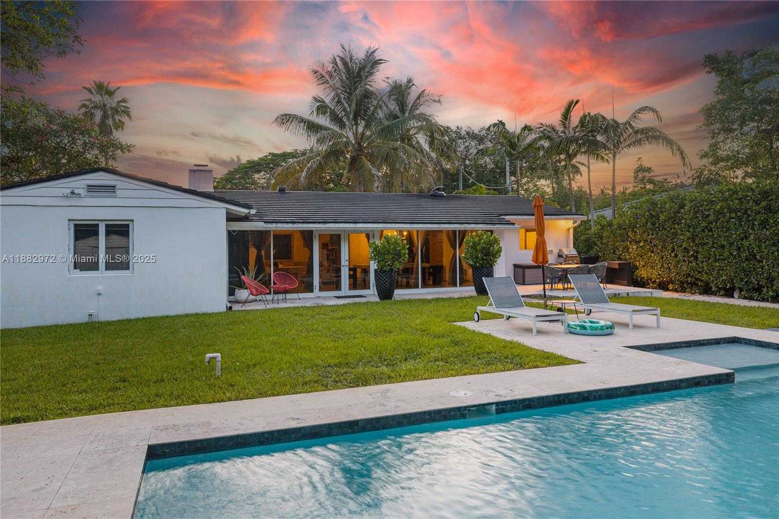 Small Image of 11403 NORTH EAST 8TH AVE, Biscayne Park Number 42