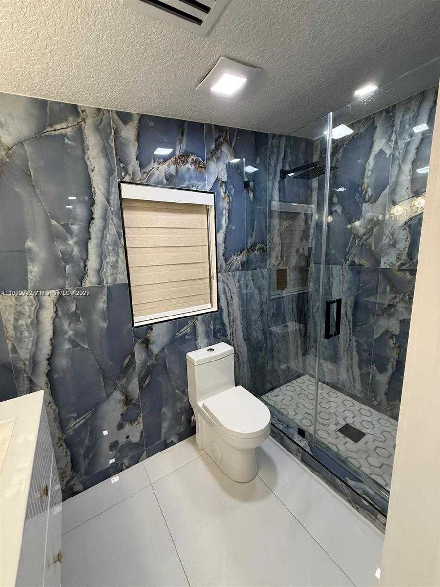Small Image of 10460 SOUTH WEST 26TH TER #NA, Miami Number 13