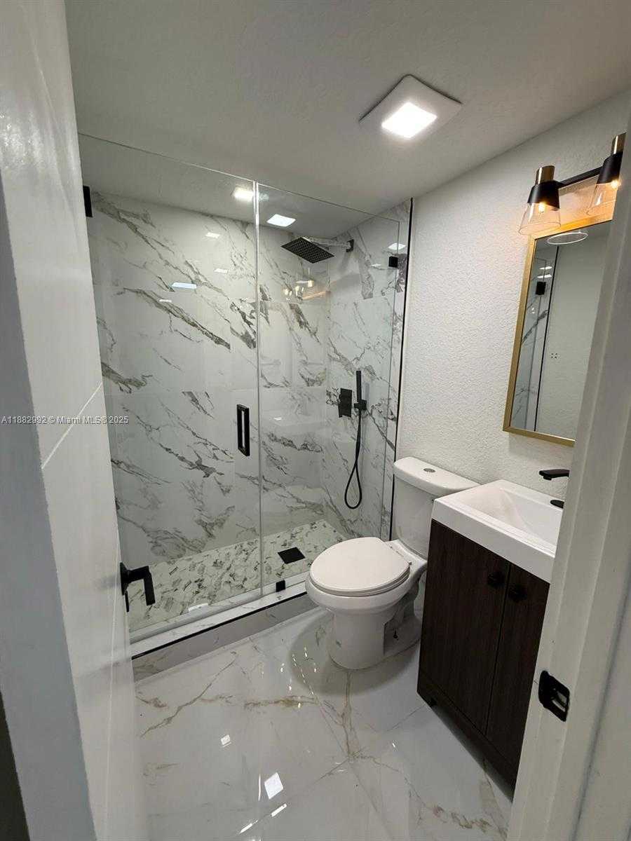 Small Image of 10460 SOUTH WEST 26TH TER #NA, Miami Number 24