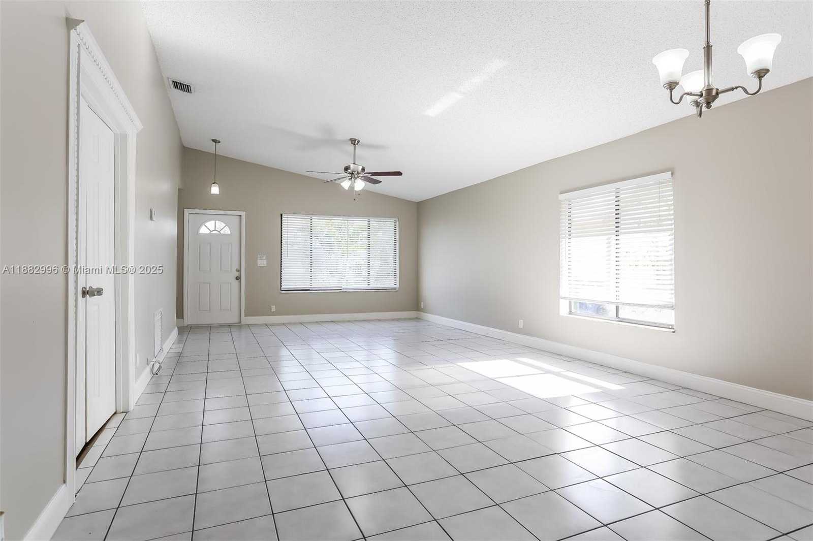 Small Image of 5315 NORTH WEST 93 AVE, Sunrise Number 3