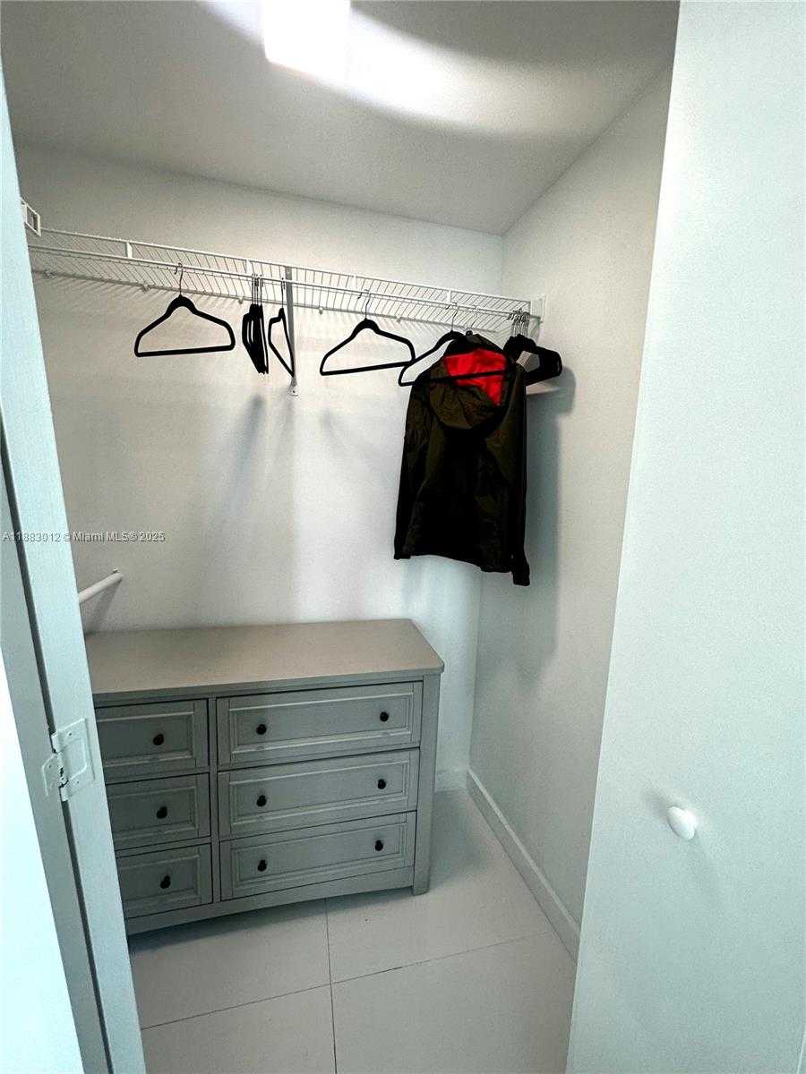 Small Image of 1100 SOUTH MIAMI AVE #3307, Miami Number 10