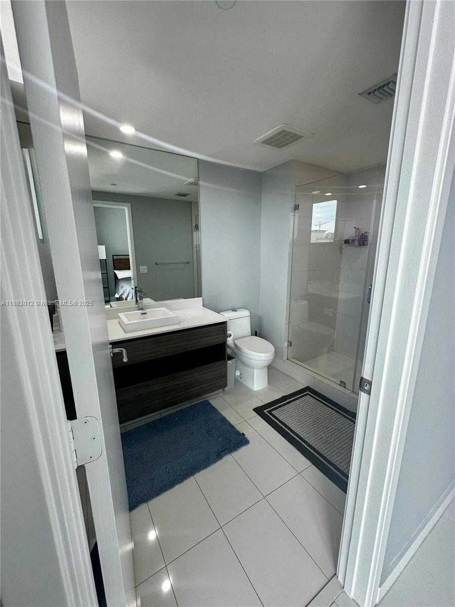 Small Image of 1100 SOUTH MIAMI AVE #3307, Miami Number 11