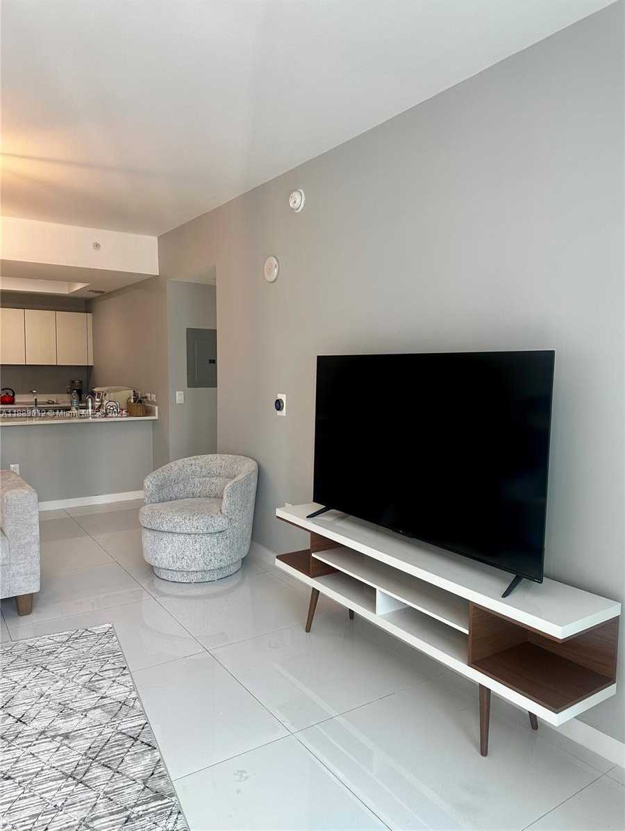 Small Image of 1100 SOUTH MIAMI AVE #3307, Miami Number 3
