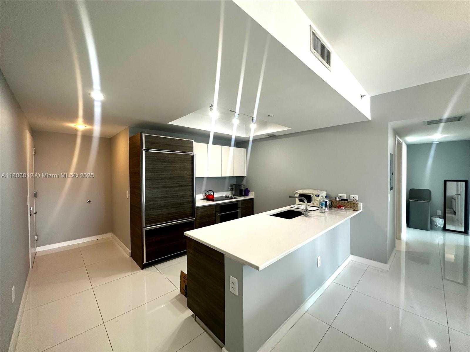 Small Image of 1100 SOUTH MIAMI AVE #3307, Miami Number 4