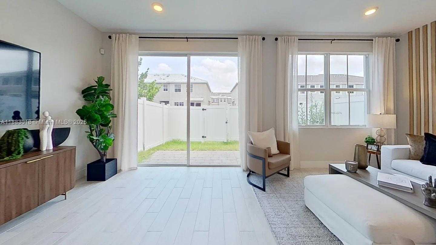 Small Image of 17132 SOUTH WEST 2ND CIR #17132, Pembroke Pines Number 2