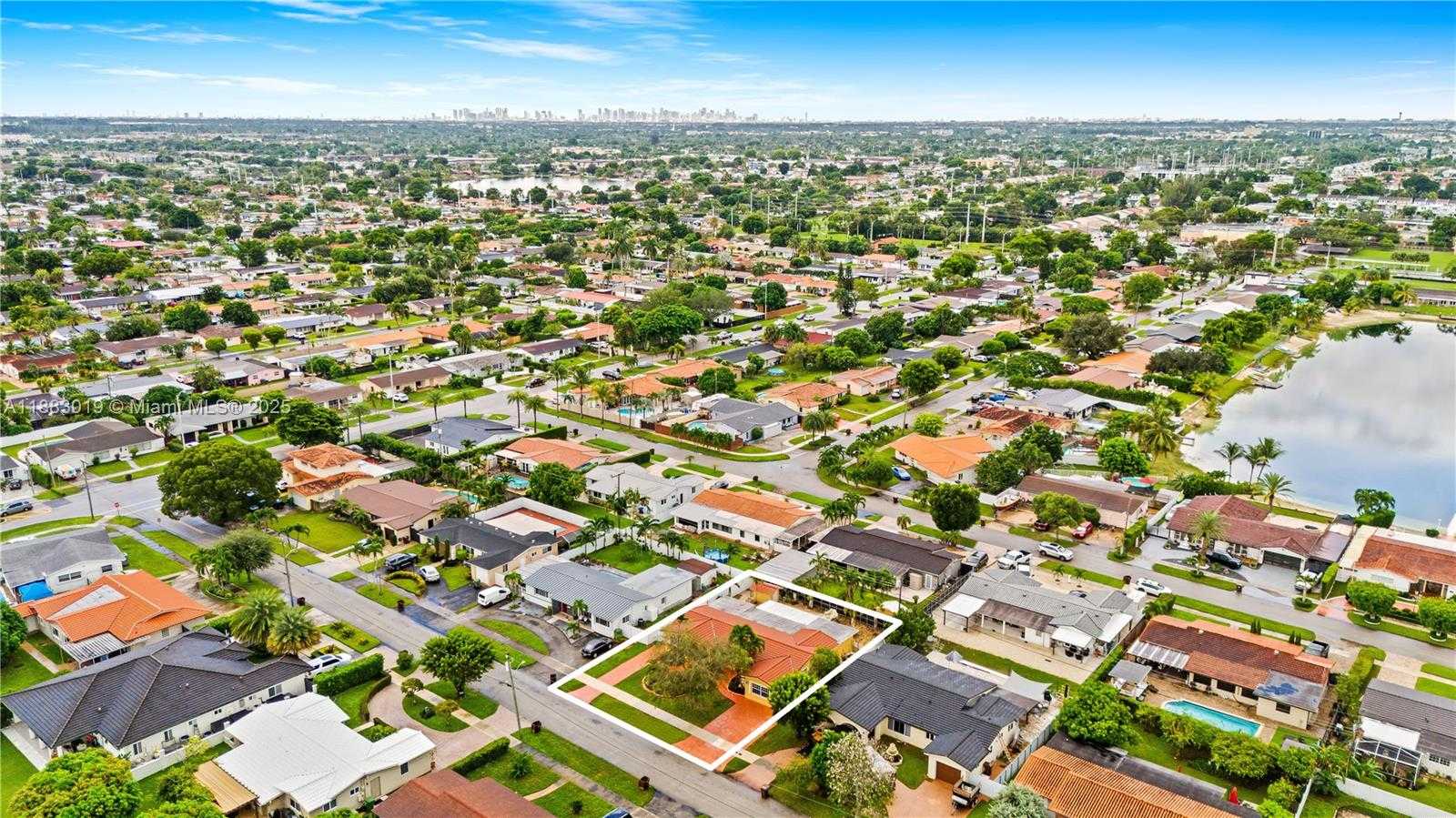 Small Image of 1656 WEST 80TH ST, Hialeah Number 33