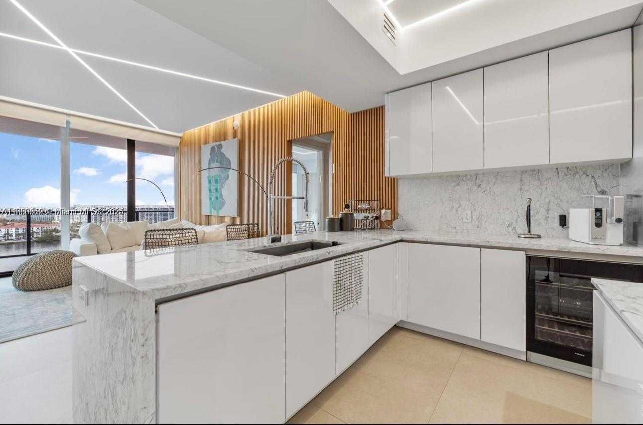 Small Image of 5000 ISLAND ESTATES DR #1206, Aventura Number 15