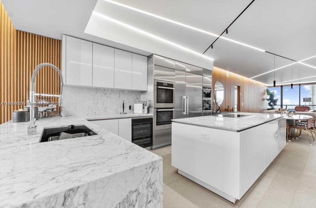Small Image of 5000 ISLAND ESTATES DR #1206, Aventura Number 16