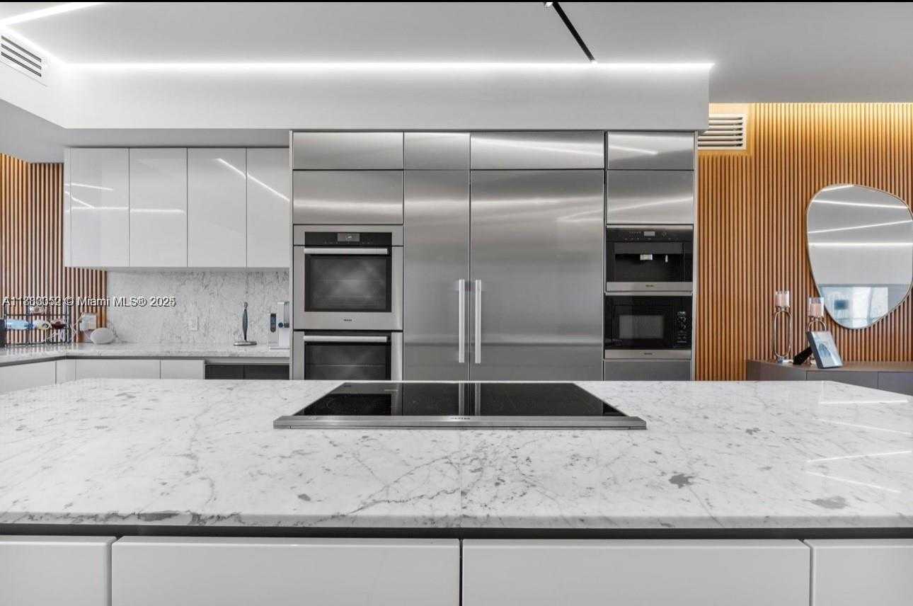 Small Image of 5000 ISLAND ESTATES DR #1206, Aventura Number 17