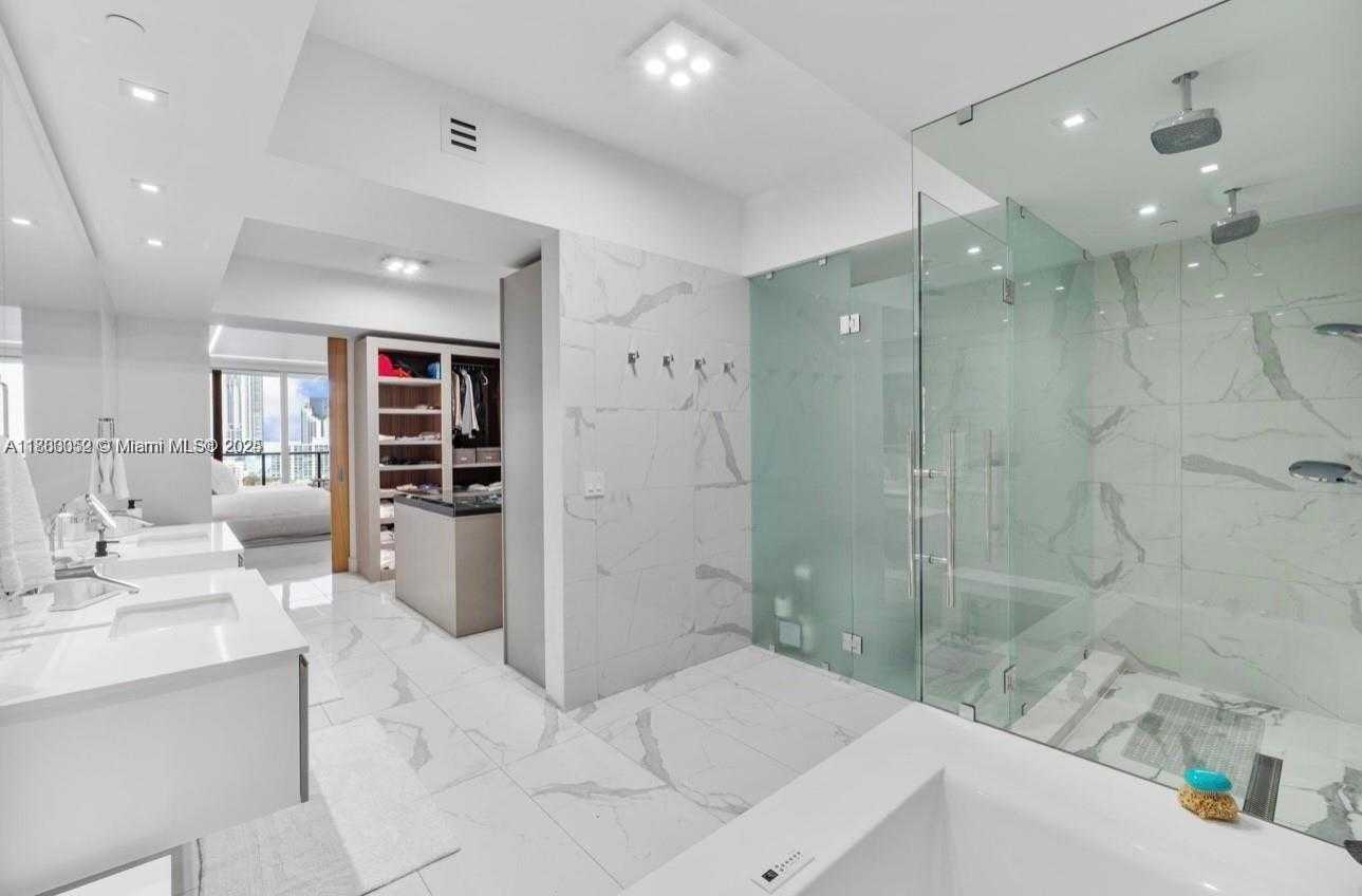 Small Image of 5000 ISLAND ESTATES DR #1206, Aventura Number 28