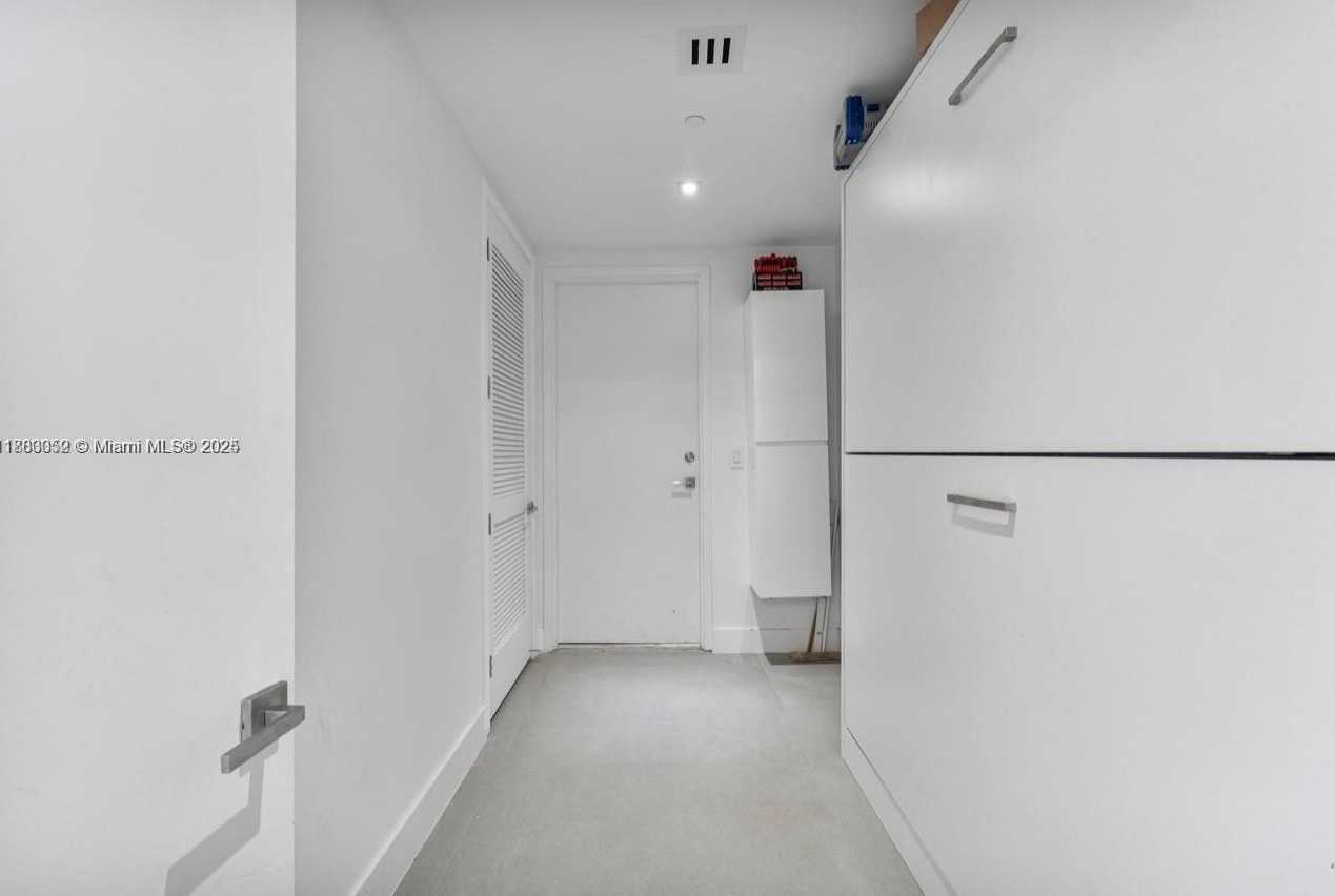Small Image of 5000 ISLAND ESTATES DR #1206, Aventura Number 39