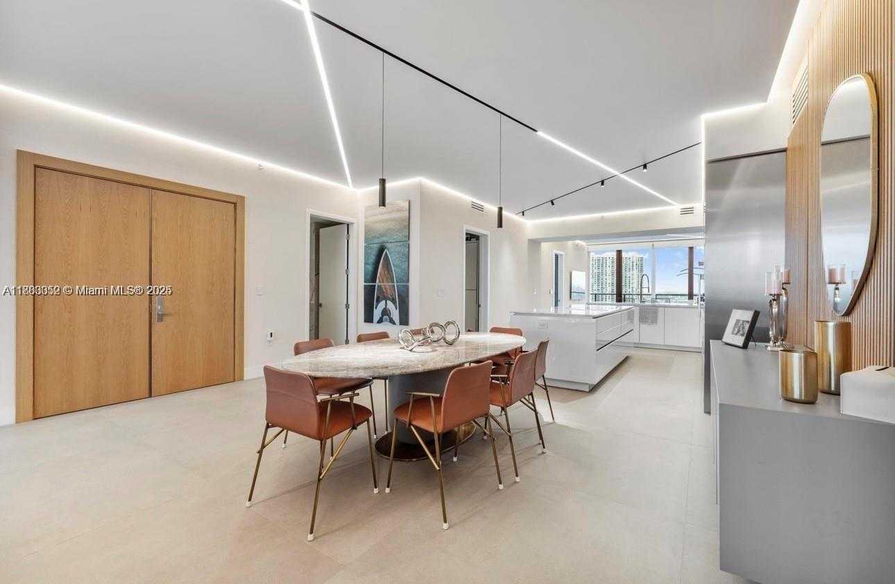 Small Image of 5000 ISLAND ESTATES DR #1206, Aventura Number 6