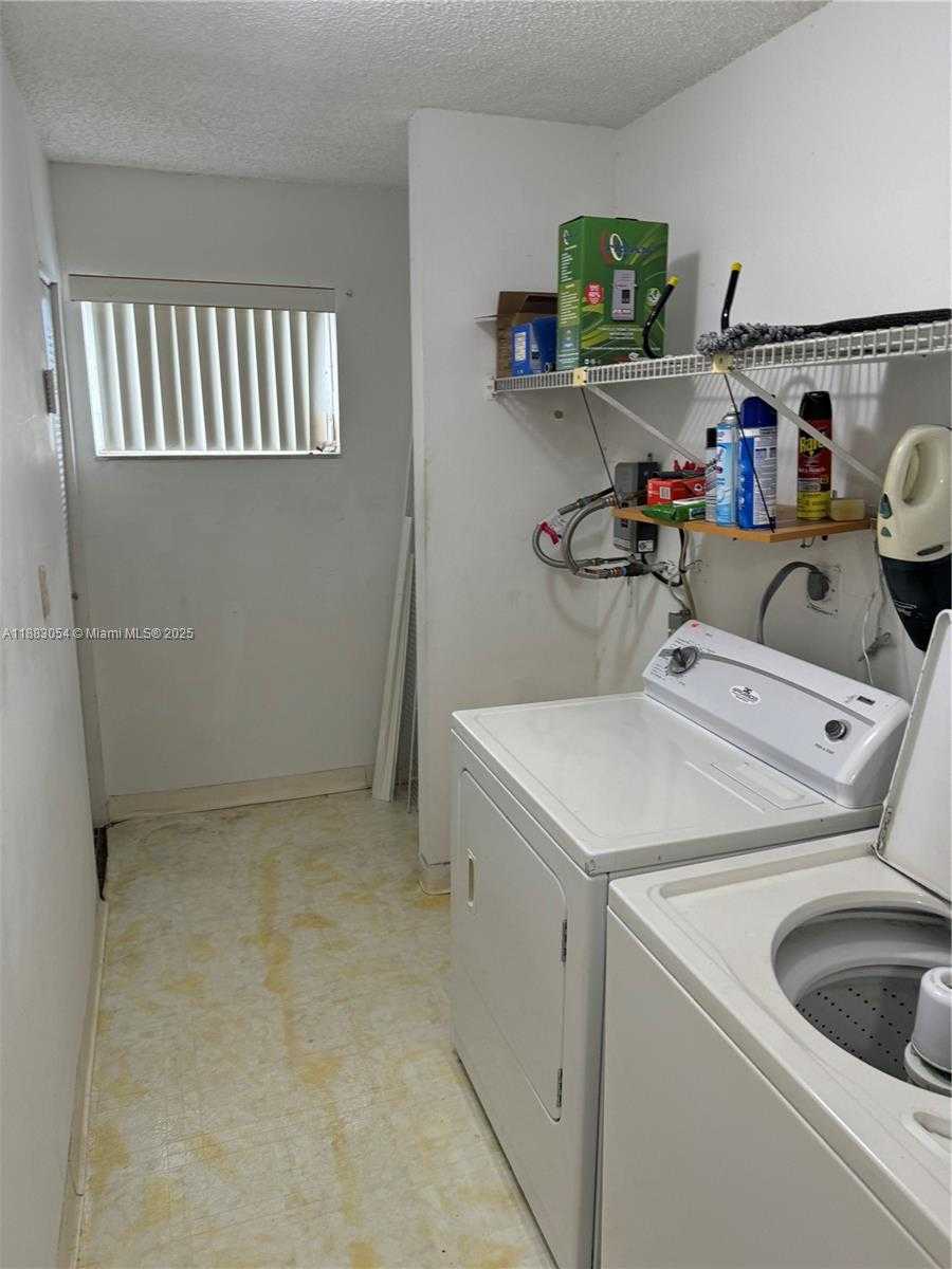Small Image of 9363 FONTAINEBLEAU BLVD #H212, Miami Number 9