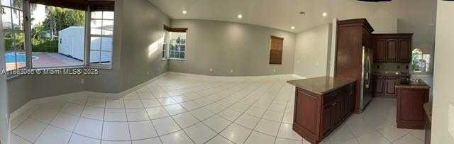 Small Image of 13710 SOUTH WEST 36TH ST, Miami Number 4