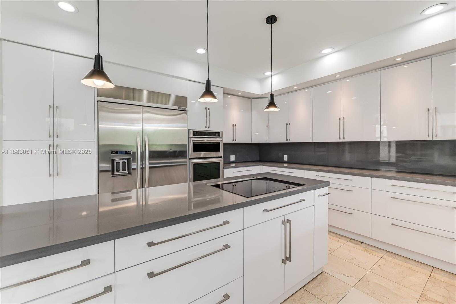 Small Image of 184 PALOMA DR, Coral Gables Number 7