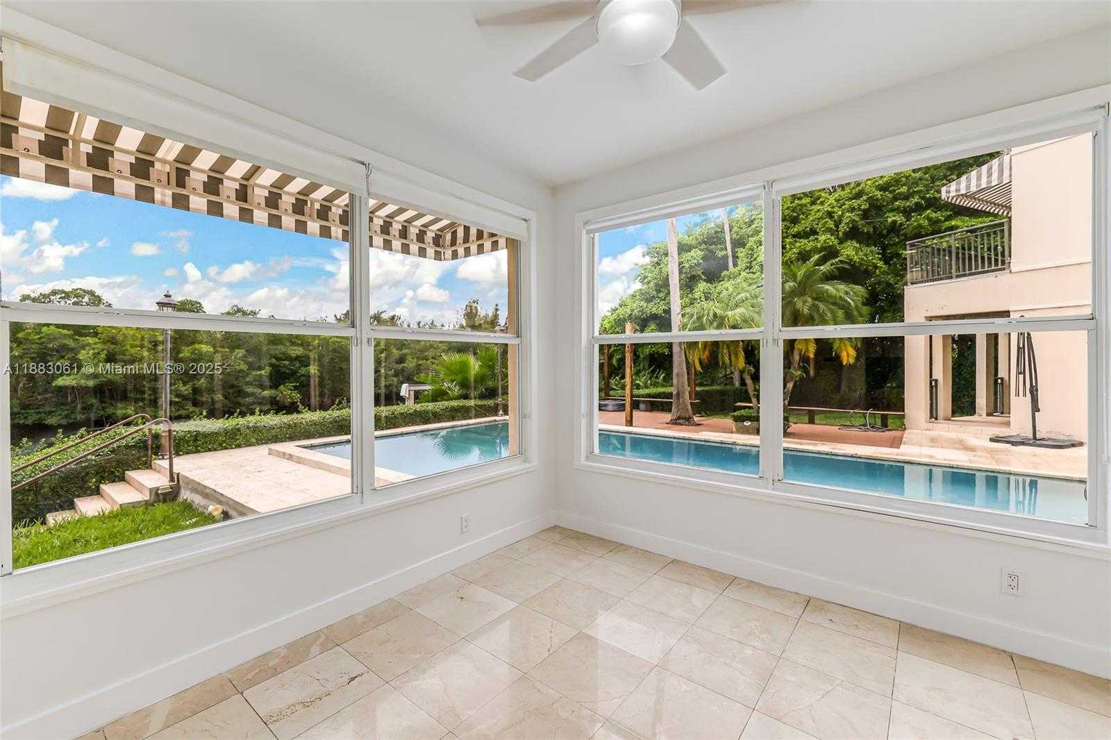 Small Image of 184 PALOMA DR, Coral Gables Number 9