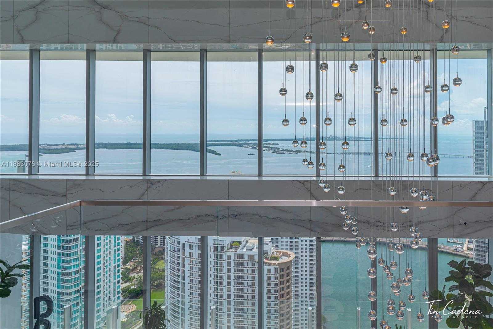 Small Image of 300 BISCAYNE BOULEVARD WAY #2606W, Miami Number 16