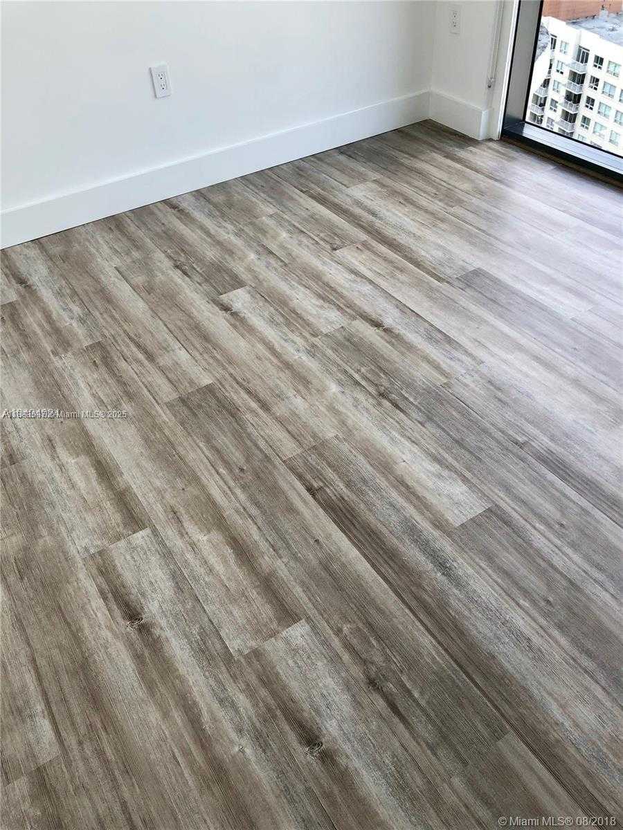 Small Image of 121 NORTH EAST 34TH STREET #2316, Miami Number 15