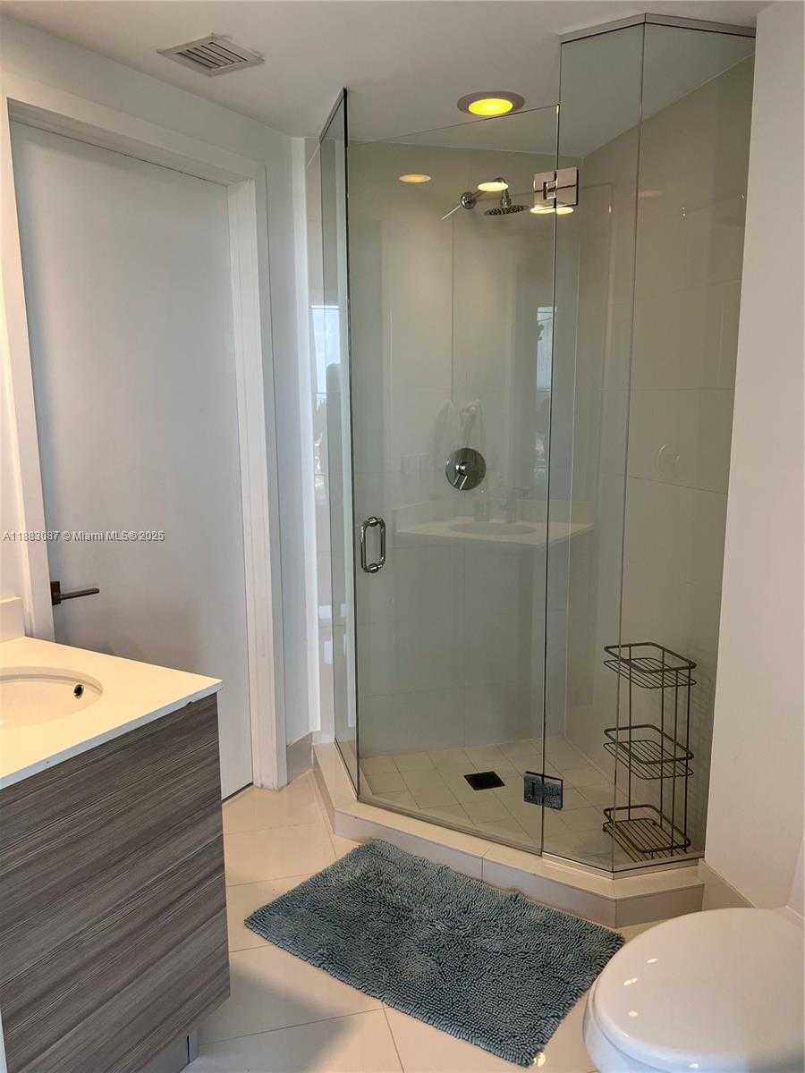 Small Image of 121 NORTH EAST 34TH STREET #2316, Miami Number 26