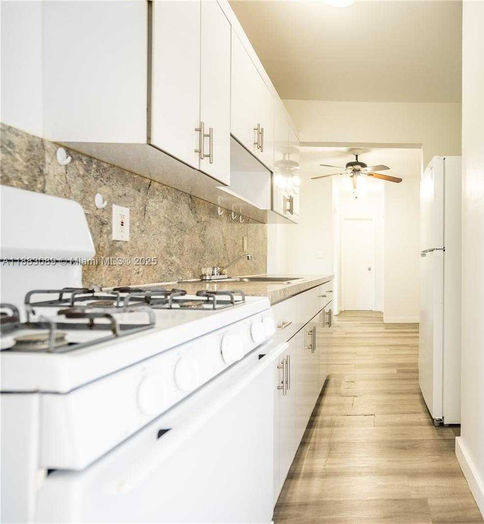 Small Image of 1190 71ST ST #9, Miami Beach Number 8