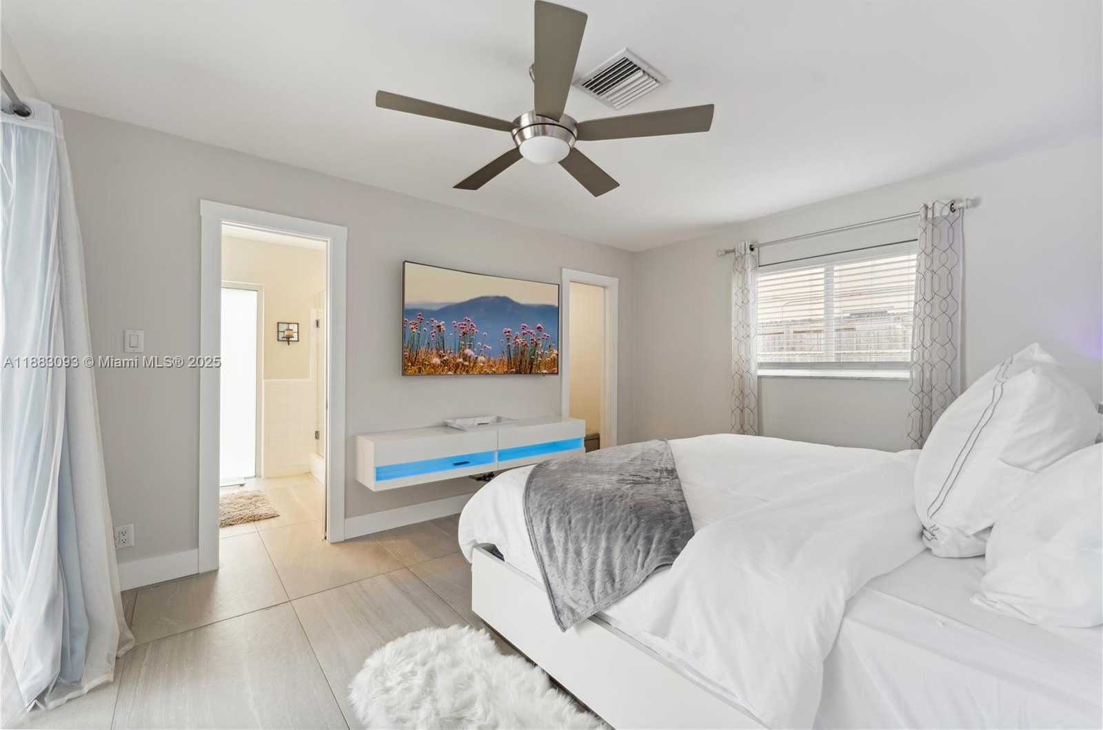 Small Image of 1424 NORTH EAST 53RD CT, Fort Lauderdale Number 10