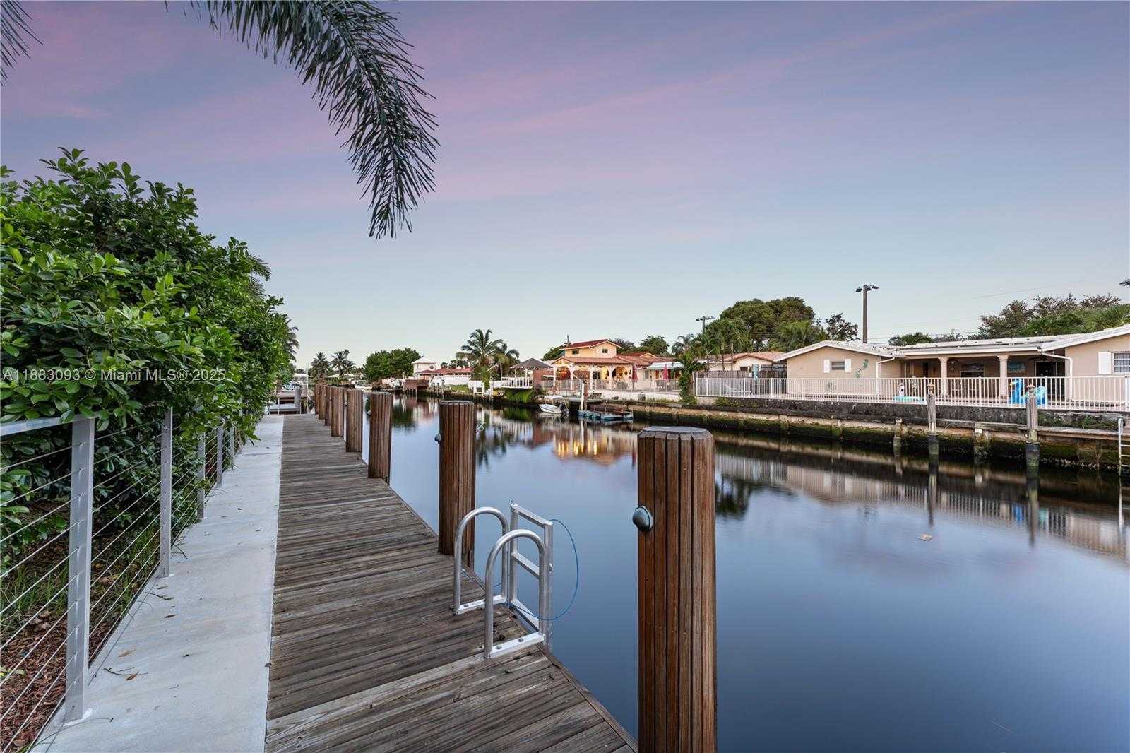 Small Image of 1424 NORTH EAST 53RD CT, Fort Lauderdale Number 19