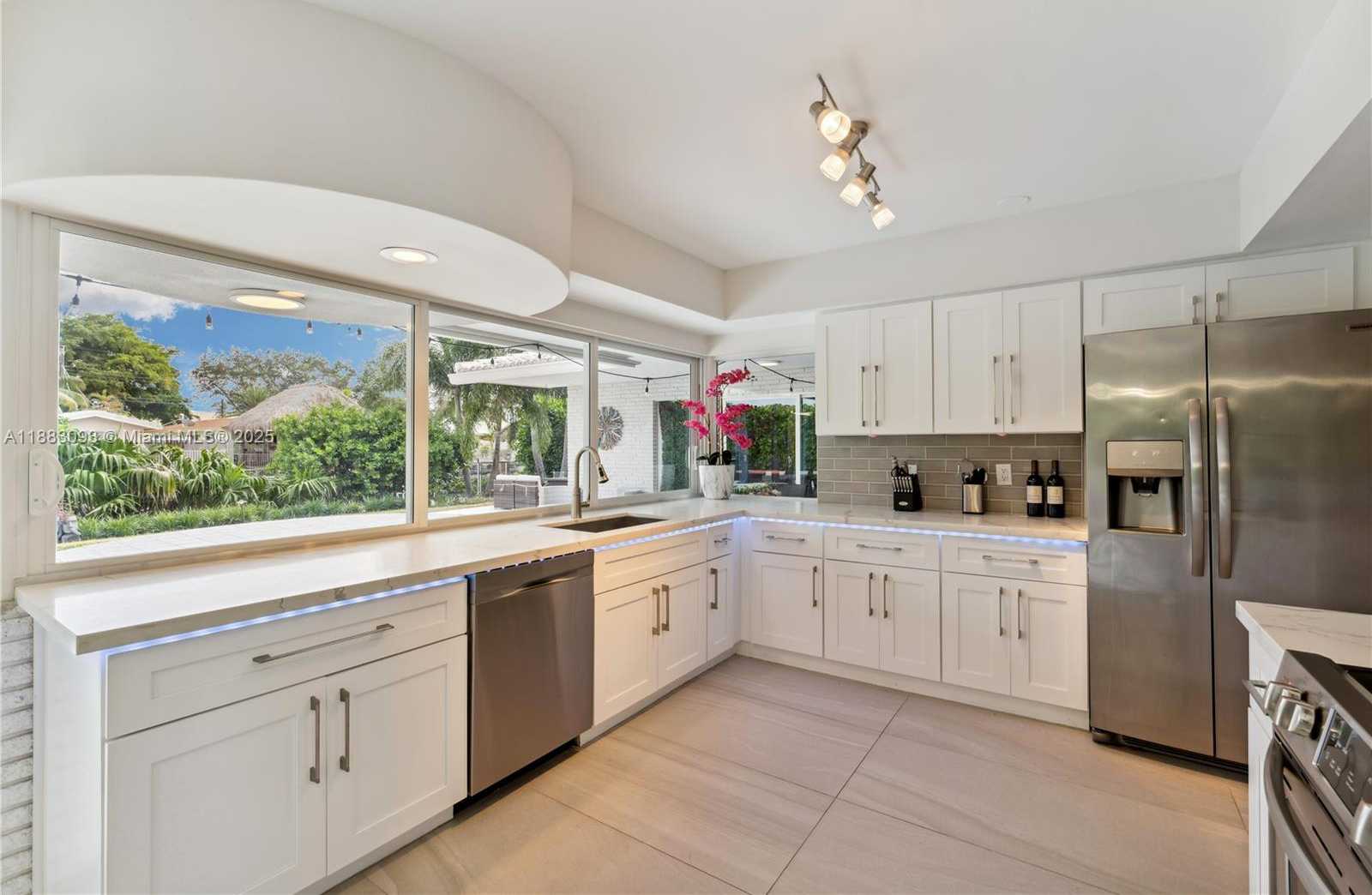Small Image of 1424 NORTH EAST 53RD CT, Fort Lauderdale Number 4