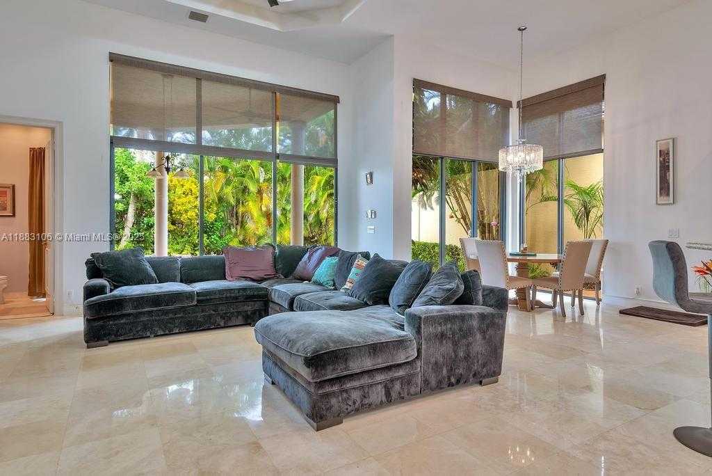 Small Image of 17931 LAKE AZURE WAY, Boca Raton Number 12