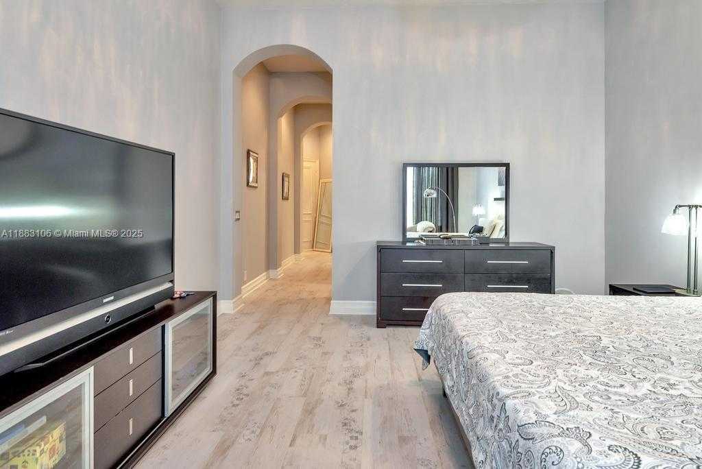 Small Image of 17931 LAKE AZURE WAY, Boca Raton Number 25